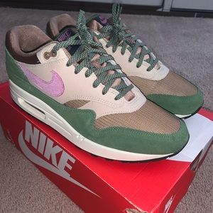 Nike Air Max 1 Skunk
